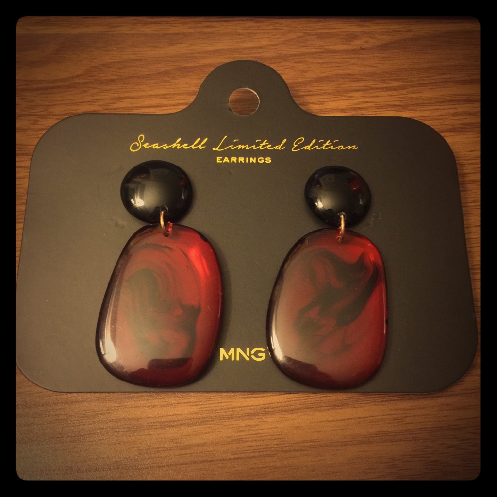 Mango Statement Earrings